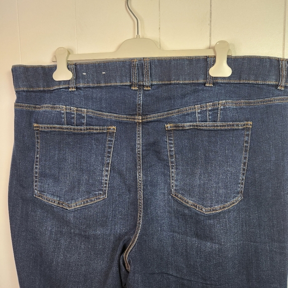Penningtons Curvy Fit Denim Capri Dark Wash Jeans d/C Plus Size 24 New Summer - Picture 6 of 12
